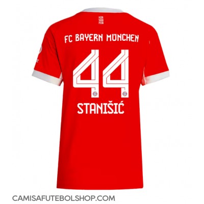 Camisa de time de futebol Bayern Munich Josip Stanisic #44 Replicas 1º Equipamento Feminina 2025-26 Manga Curta Camisa de time de futebol Bayern Munich Josip Stanisic #44 Replicas 1º Equipamento Feminina 2025-26 Manga Curta